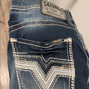 Buckle salvage jeans